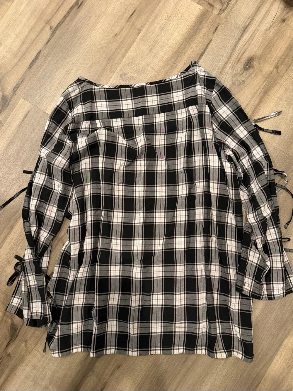 LOFT Black & White Plaid Tie-Sleeve Tunic